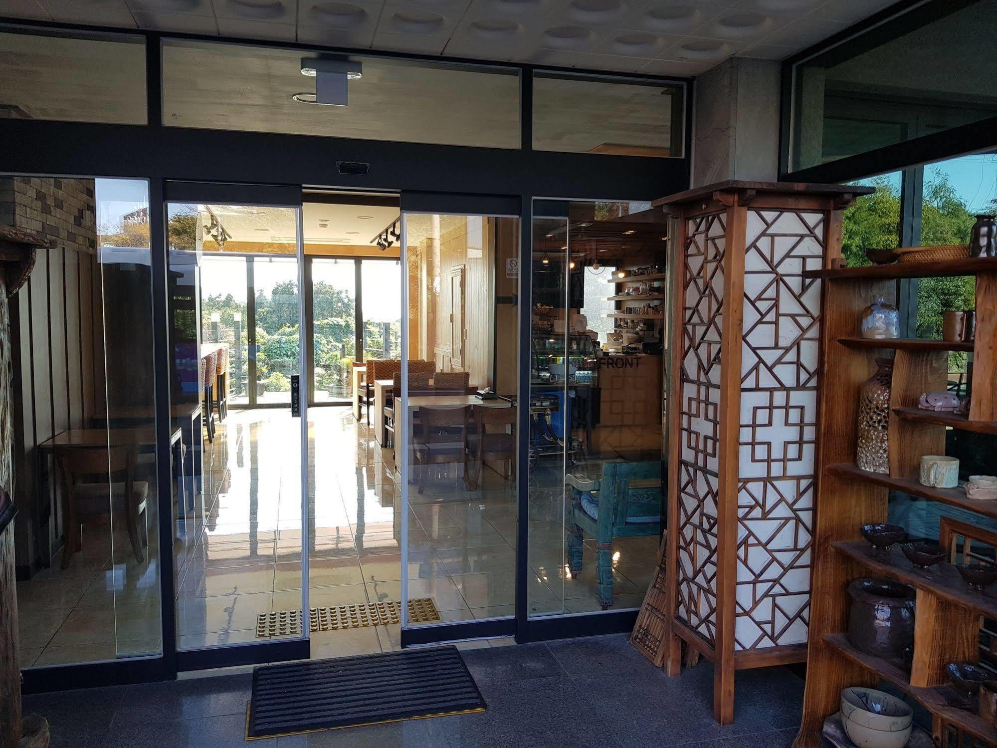 Olleyo Resort Seogwipo Ngoại thất bức ảnh