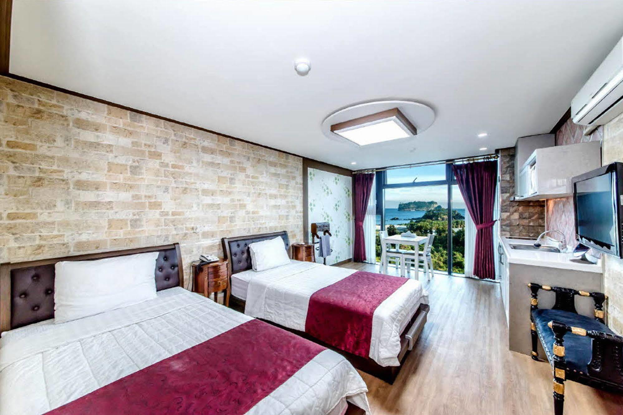 Olleyo Resort Seogwipo Ngoại thất bức ảnh